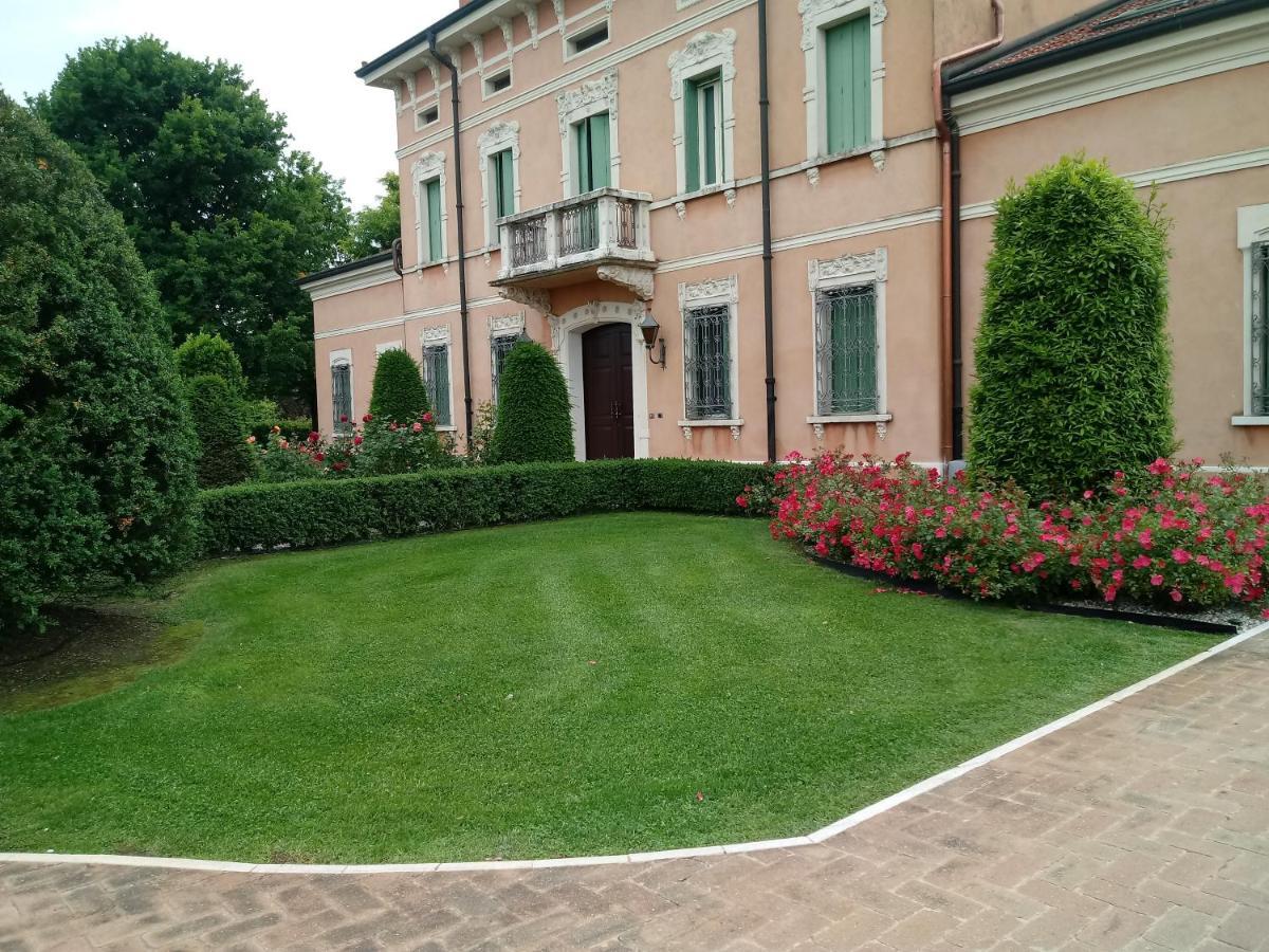 B&B Residence Il Ciliegio , Via Villa Superiore 93 Luzzara Suzzara Exterior photo
